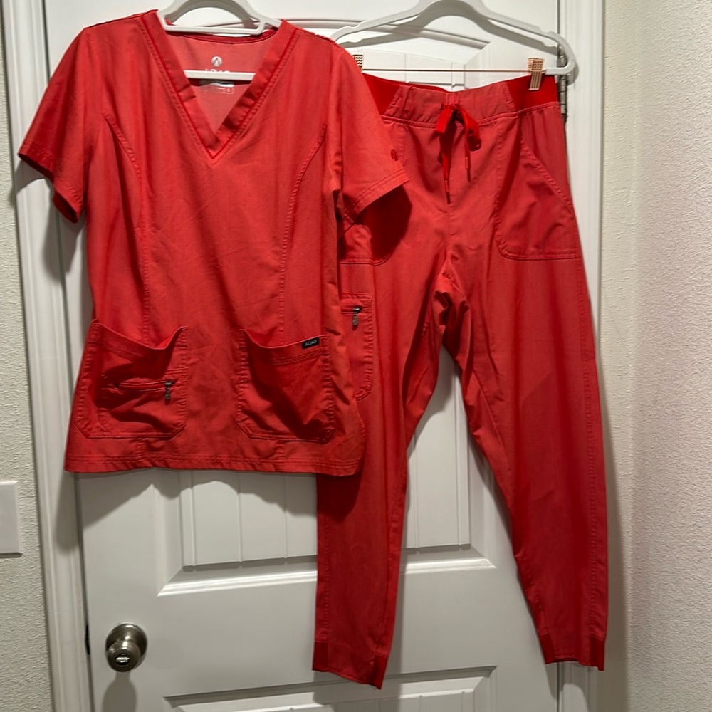 Women's Adar Scrub set